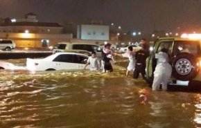 فعال برجسته سعودی: مکه مکرمه در فساد آل سعود غرق شده است