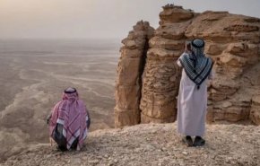 هل تتعرض السعودية لعملية تغيير ديموغرافي ممنهج؟