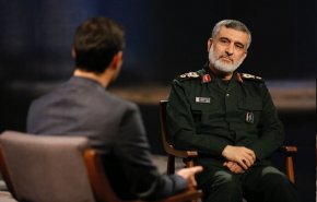حاجی‌زاده: شهید سلیمانی تمام ملت را در دایره نظام می‌دید