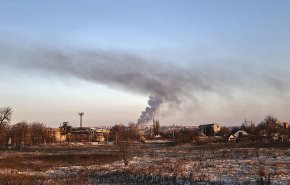 القوات الروسية تكثف هجماتها.. هل ستسقط سوليدار؟