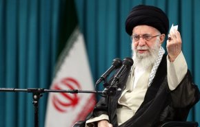 موضع‌گیری رهبر انقلاب درباره اهانت به قرآن/حضرت آیت‌الله خامنه‌ای: اهانت به قرآن نشان می‌دهد هدف حملات استکبار، اصلِ اسلام و قرآن است