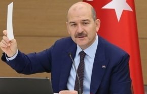 وزیر کشور ترکیه به سفیر آمریکا: دست کثیفت را از ترکیه بکش
