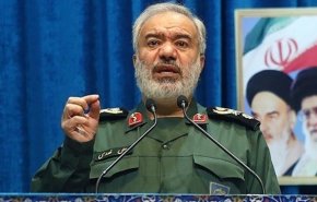 الحرس الثوري: العدو أخطأ في حساباته واحتفالنا بانتصار الثورة سيكون الاكبر