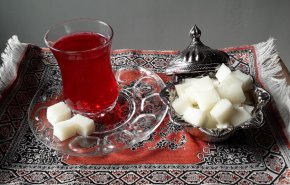 طبيبة تكشف الخطأ الرئيسي المرتكب عند شرب الشاي