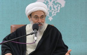 بیش از ۳۰۰ موکب پذیرای زائران جمکران در جشن نیمه شعبان 
