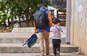 الجزائر تفتح تحقيقا بشأن 'وخز التلاميذ بالإبر' عند أبواب المدارس