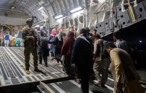 کلاه گشاد آمریکا بر سر امارات در باره مهاجران افغانستانی / 2 هزار مهاجر افغانستانی در بازداشت ابوظبی 
