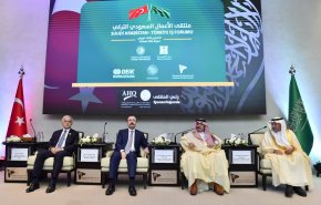 عربستان و ترکیه ۸ توافقنامه اقتصادی امضا کردند