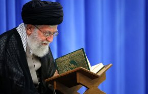 محفل انس با قرآن کریم در اولین روز ماه مبارک رمضان با حضور رهبر انقلاب
