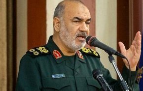 سردار سلامی: می‌خواستند ایران را بی‌ثبات کنند خود دچار بی‌ثباتی شده‌اند