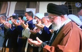 اقامه نماز عید فطر به امامت رهبر انقلاب برگزار شد/ حضور گسترده اقشار مختلف مردم در مصلای تهران