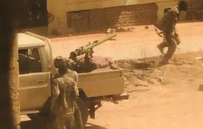 مقتل عراقي وابنته في اشتباكات السودان

