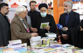 بازدید رئیس جمهور از نمایشگاه بین‌المللی کتاب تهران