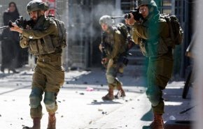  تعرض شهرک نشینان صهیونیست به آرامگاه حضرت یوسف؛ شماری از فلسطینیان زخمی شدند