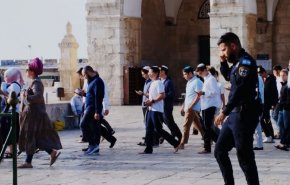 تعرض شهرک‌نشینان صهیونیست به مسجد الاقصی