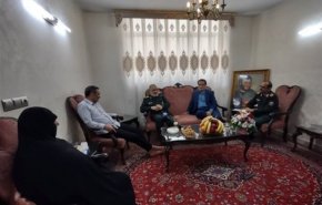 سردار سلامی با خانواده شهید بروجردی دیدار کرد
