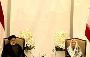 رئیسی در دیدار رئیس مجلس نمایندگان اندونزی: هیچ مانعی بر سر راه توسعه روابط دو کشور وجود ندارد
