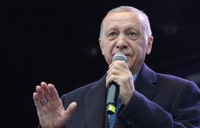 اردوغان پس از اعلام پیروزی: سعی می کنم لایق اعتماد مردم باشم
