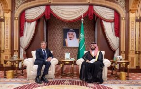 إبن سلمان وبلينكن يناقشان العلاقات الثنائية والتطورات الإقليمية