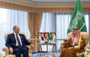 دیدار و گفت‌وگوی بن فرحان و المقداد در ریاض