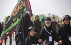 گزارش العالم؛ عشق به حسین (ع) موکب های عراقی و ایرانی را گرد هم آورد