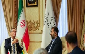 الدنمارك تواصل الاستثمار في إيران رغم العقوبات المفروضة على البلاد