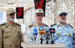 سرلشکر باقری: امنیت مرزهای هوایی کشور در سطح بسیار بالایی برقرار است