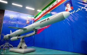 کارشناس عرب: موشک ابومهدی با هوش مصنوعی از رادارها عبور و به اهداف اصابت می کند