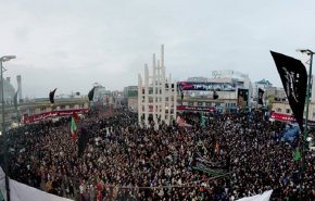 گزارش خبرنگار شبکه خبری العالم از مراسم محرم در مشهد مقدس 