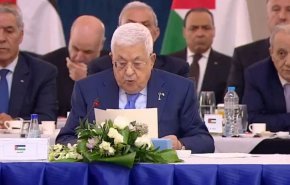 محمود عباس مقاومت مسلحانه علیه اشغالگران را رد کرد

