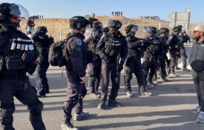 نظامیان صهیونیست بازداشت اهالی قدس را شدت بخشیدند