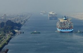 غرق شدن یک یدک کش در کانال سوئز
