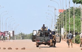 مقتل نحو 20 شخصا في هجوم نفذه مسلحون في بوركينا فاسو