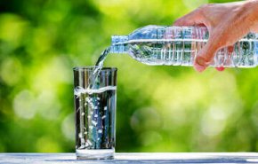 تابستان روزی چند لیوان آب بنوشیم؟