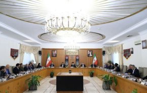 رئیسی: دستگاه‌ها برای رفع نیازها با تولیدکنندگان ارتباط منظم داشته باشند