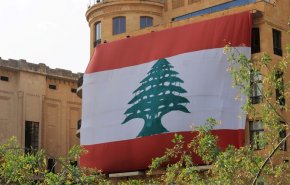 إلقاء زجاجة مولوتوف على السفارة السويدية في بيروت