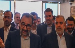 وزير الزراعة العراقي يصل مدينة مشهد المقدسة