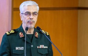 سرلشکر باقری: سپاه مانع حاکمیت مطلق استکبار جهانی است