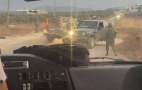 زیرگرفتن 2 جوان فلسطینی توسط ارتش اشغالگران