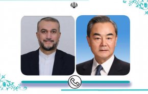 گفتگوی تلفنی وزرای خارجه ایران و چین