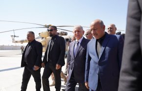 سفر زیارتی رئیس جمهوری عراق به کربلا/ «رشید» حرم امام حسین (ع) را زیارت کرد

