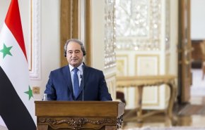 فیصل المقداد: آمریکایی‌ها به دولت لجام گسیخته تبدیل شده‌اند/ خرسندی دمشق از بهبود روابط ایران و عربستان