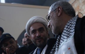 حضور سردار قاآنی در موکب‌های پیاده‌روی اربعین