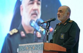 فرمانده کل سپاه: اگر فضای بین ما و شما امنیتی بشود دست ما بازتر و عمر شما کوتاه‌تر می‌شود
