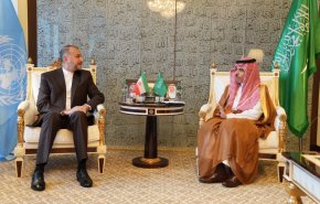 دیدار و گفت‌وگوی وزرای خارجه ایران و عربستان در نیویورک 
