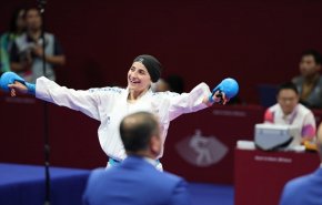البطلة الفلسطينية حلا القاضي تمنح فلسطين ميدالية تاريخية في الآسياد
