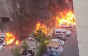 ویدیو؛ باران حملات موشکی مقاومت غزه به شهرها و شهرک های صهیونیستی / حمله به تل‌آویو با موشک های سنگین و دوربرد/ افزایش شمار کشته ها و زخمی های صهیونیست به 1265 نفر در حملات حماس/ نفوذ نیروهای مقاومت به عمق دشمن/ اسارت 53 نظامی و شهرک نشین صهیونیست