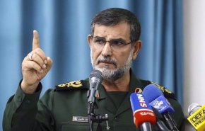 قائد القوات البحرية لحرس الثورة: سنرد بكل حزم على من يمسّ بأمن بلادنا