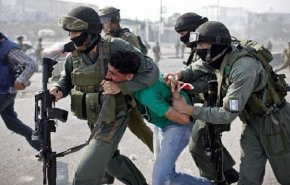 الاحتلال يعتقل 97 فلسطينيا في الضفة الغربية
