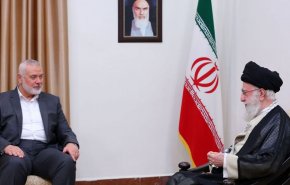 گزارش هنیه از آخرین تحولات غزه و جنایات رژیم صهیونیستی در دیدار با رهبر انقلاب 